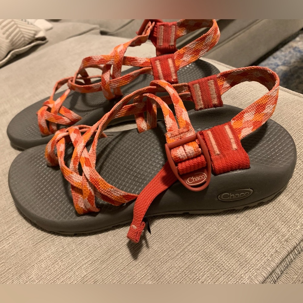 Chaco sandals women’s